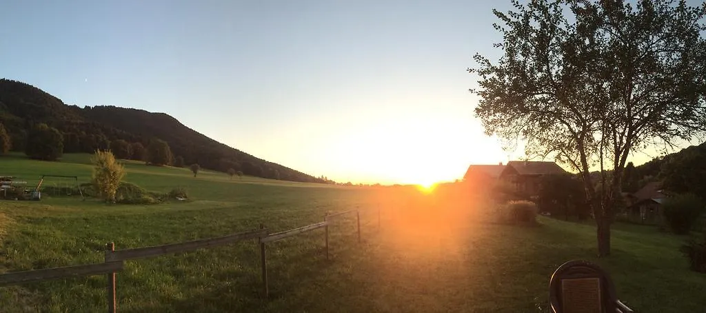 Entre Lac Et Montagnes Bernex France